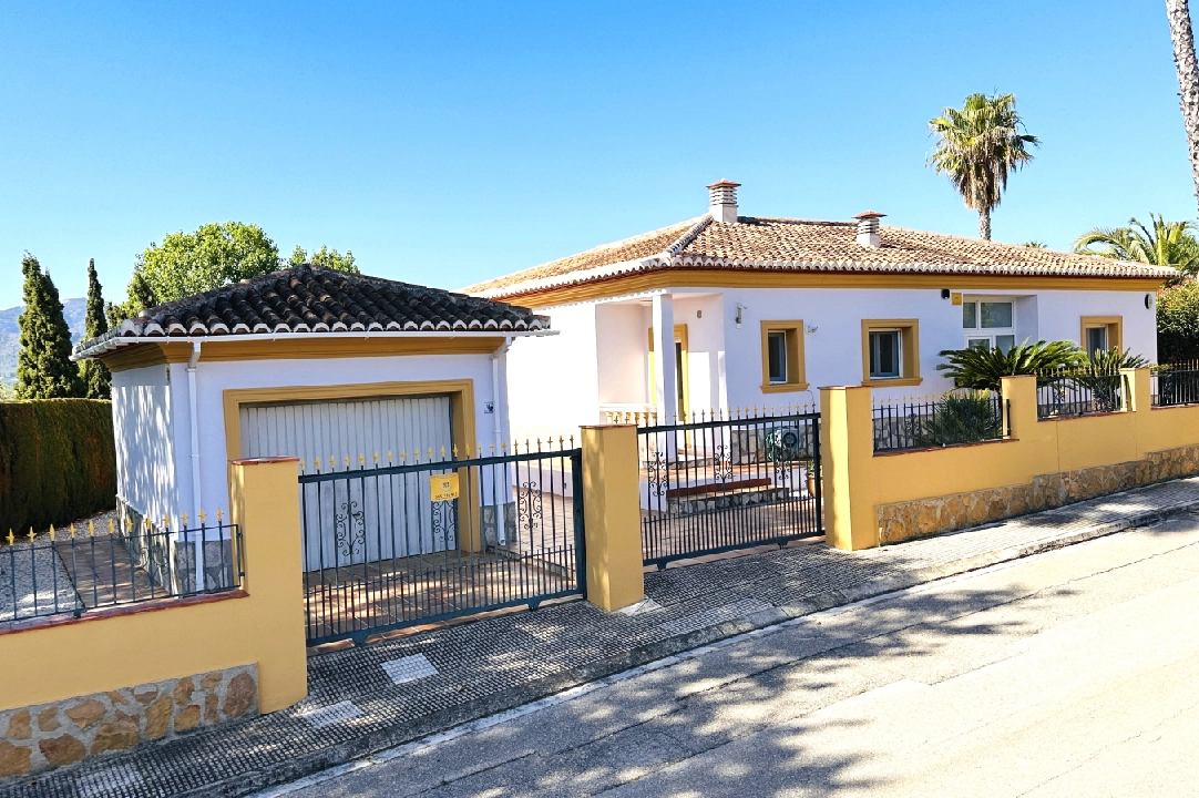 villa in Beniarbeig for sale, built area 148 m², year built 2004, condition neat, + underfloor heating, air-condition, plot area 918 m², 3 bedroom, 2 bathroom, swimming-pool, ref.: SC-T0624-26