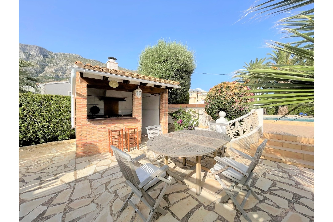 villa in Denia(Santa Lucia) for holiday rental, built area 152 m², year built 1985, condition modernized, + central heating, air-condition, plot area 800 m², 3 bedroom, 2 bathroom, swimming-pool, ref.: T-0718-2