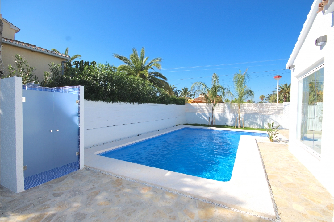 villa in Els Poblets(Ptda. Barranquets) for holiday rental, built area 114 m², year built 1986, condition neat, + central heating, air-condition, plot area 510 m², 3 bedroom, 2 bathroom, swimming-pool, ref.: T-1118-2