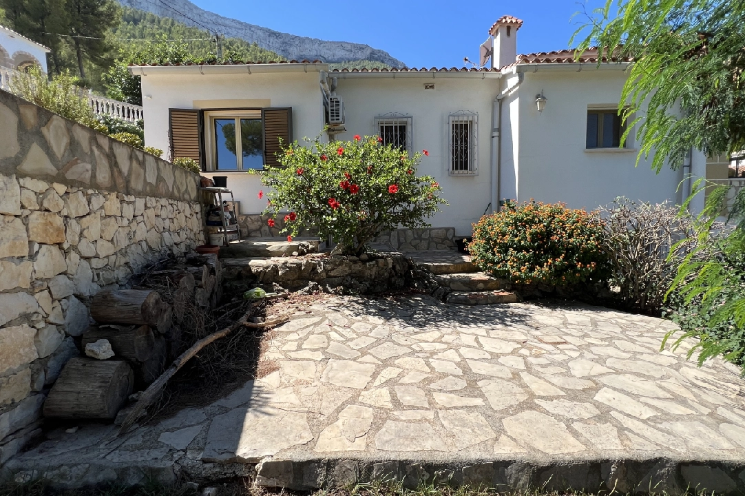 villa in Denia for holiday rental, built area 140 m², year built 1990, condition neat, + KLIMA, air-condition, plot area 800 m², 3 bedroom, 3 bathroom, swimming-pool, ref.: T-0423-23