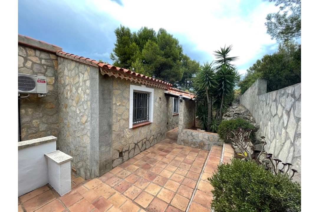 villa in Denia for sale, built area 152 m², year built 1977, + central heating, air-condition, plot area 813 m², 3 bedroom, 3 bathroom, swimming-pool, ref.: SC-T1221-18