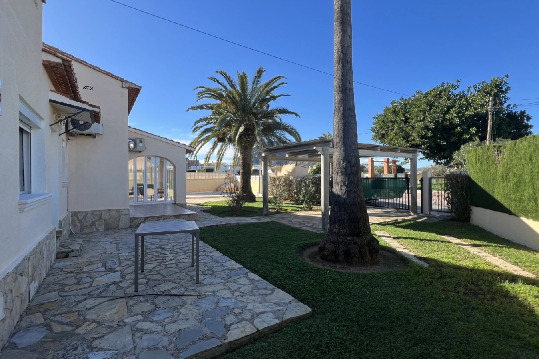 villa in Els Poblets for sale, built area 130 m², year built 2000, condition neat, + central heating, air-condition, plot area 545 m², 4 bedroom, 2 bathroom, swimming-pool, ref.: AS-2721-17