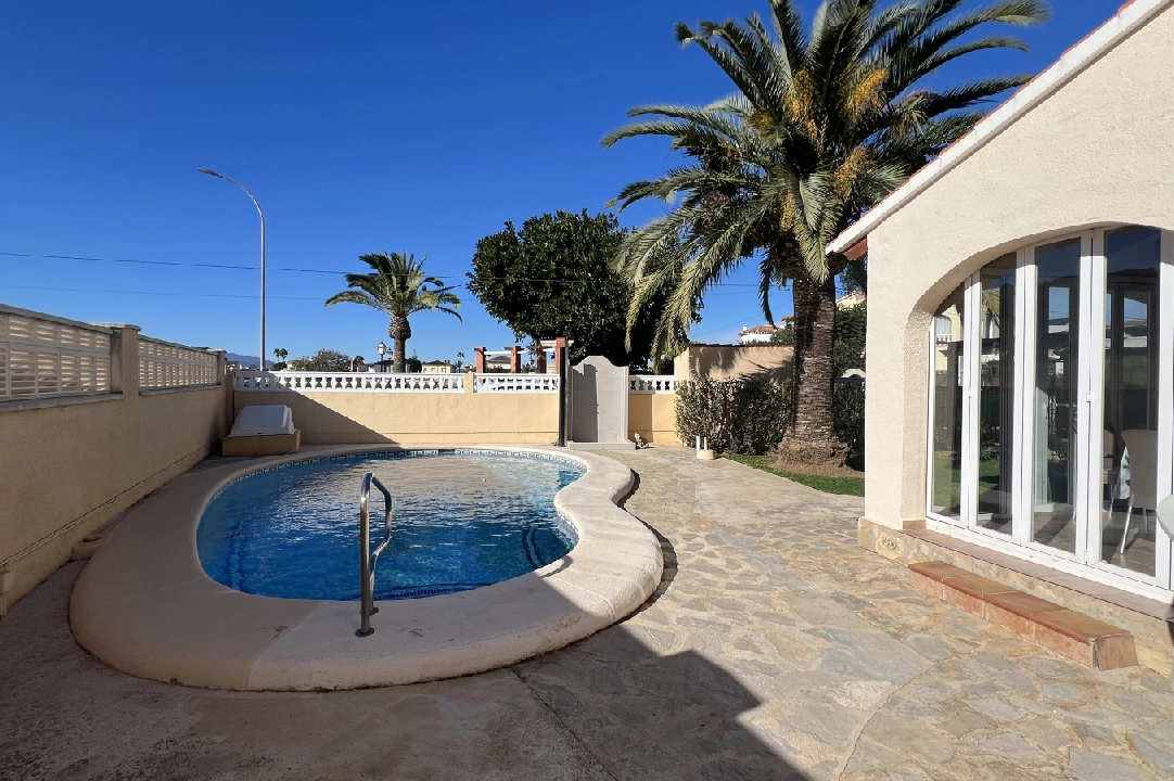 villa in Els Poblets for sale, built area 130 m², year built 2000, condition neat, + central heating, air-condition, plot area 545 m², 4 bedroom, 2 bathroom, swimming-pool, ref.: AS-2721-24