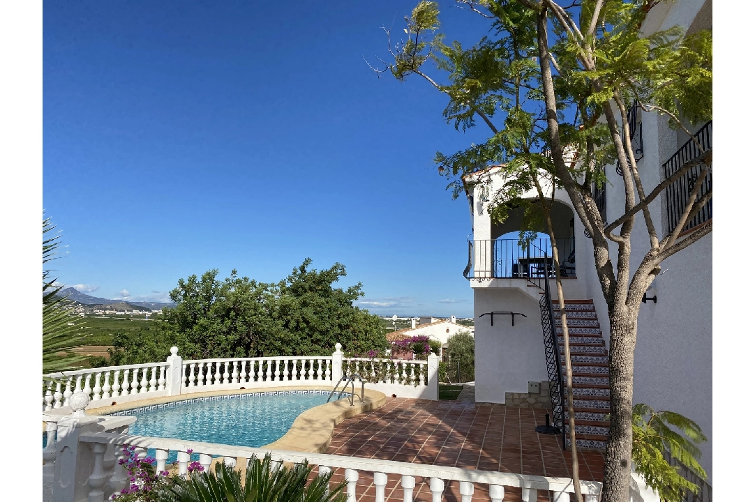 villa in Oliva(Sant Pere) for sale, built area 119 m², year built 1991, condition modernized, air-condition, plot area 897 m², 3 bedroom, 2 bathroom, swimming-pool, ref.: GC-3221-24