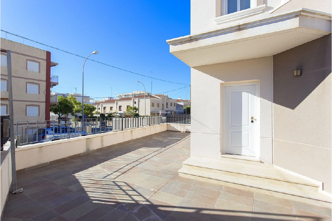 terraced house in Santa Pola for sale, built area 156 m², condition first owner, plot area 80 m², 3 bedroom, 3 bathroom, swimming-pool, ref.: HA-SPN-700-R06-2