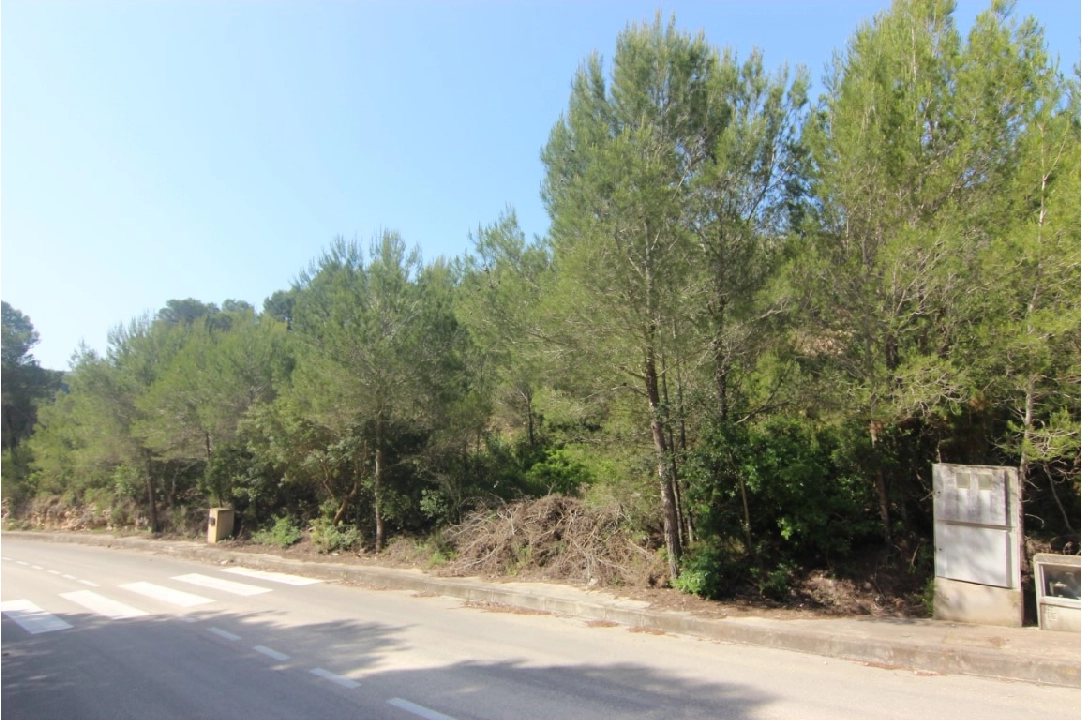 residential ground in Javea(Tosalet) for sale, air-condition, plot area 1000 m², swimming-pool, ref.: BP-3497JAV-3