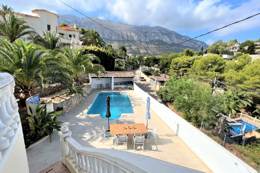 villa in Denia(Les Galeretes) for holiday rental, built area 215 m², year built 1980, condition neat, + central heating, air-condition, plot area 800 m², 3 bedroom, 2 bathroom, swimming-pool, ref.: T-0822-7