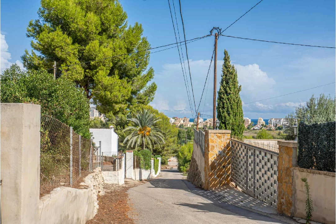 residential ground in Javea(Adsubia) for sale, plot area 1000 m², ref.: BP-4131JAV-7