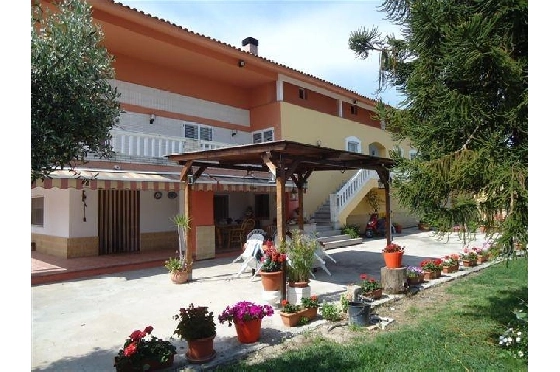 villa-in-Oliva-for-sale-PR-PPS1054-2.webp