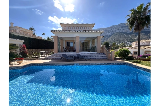 villa-in-Denia-for-holiday-rental-T-1023-1.webp