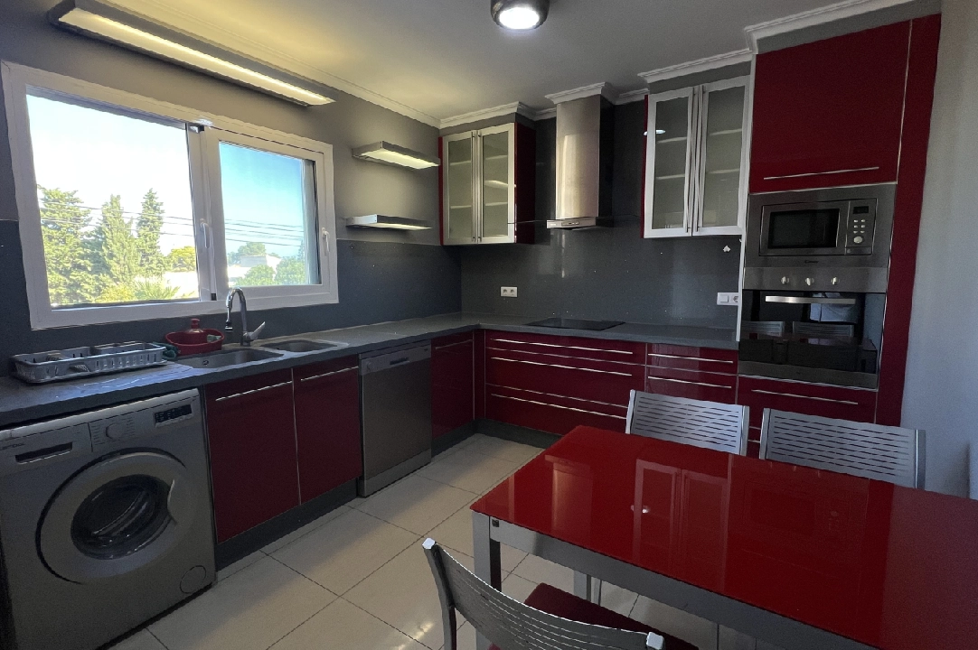 terraced house in Denia for rent, built area 130 m², condition neat, + KLIMA, air-condition, plot area 160 m², 4 bedroom, 3 bathroom, swimming-pool, ref.: D-0223-35