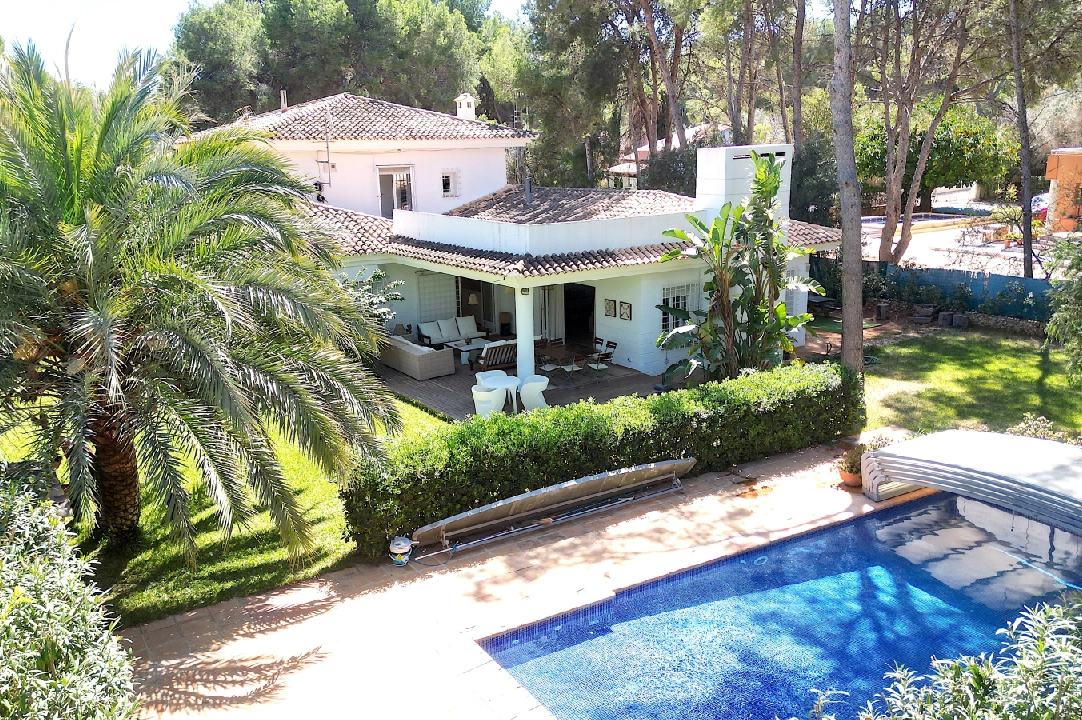 villa in Denia(Las Rotas) for sale, built area 280 m², year built 1989, condition neat, + central heating, plot area 1150 m², 5 bedroom, 4 bathroom, swimming-pool, ref.: SC-T0424-1