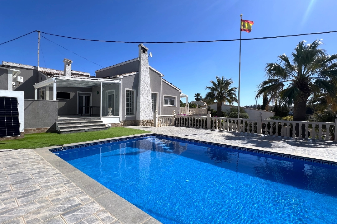 villa in Denia for holiday rental, built area 166 m², year built 1978, + stove, air-condition, plot area 802 m², 2 bedroom, 2 bathroom, swimming-pool, ref.: T-0224-1