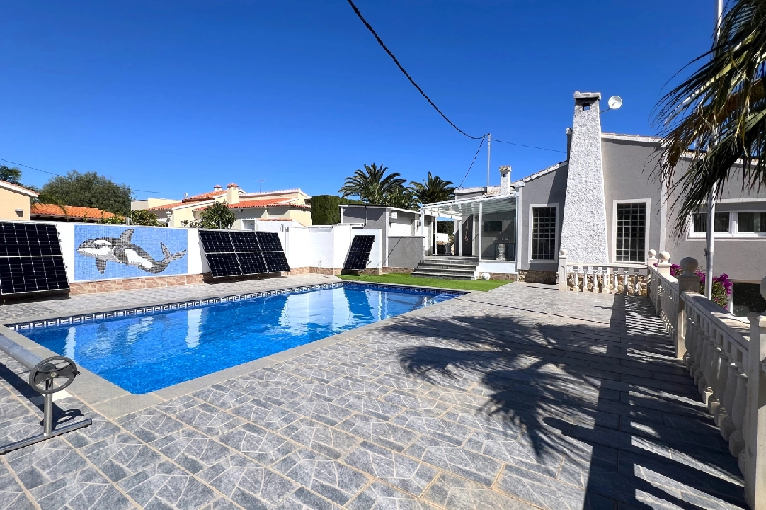 villa in Denia for holiday rental, built area 166 m², year built 1978, + stove, air-condition, plot area 802 m², 2 bedroom, 2 bathroom, swimming-pool, ref.: T-0224-2