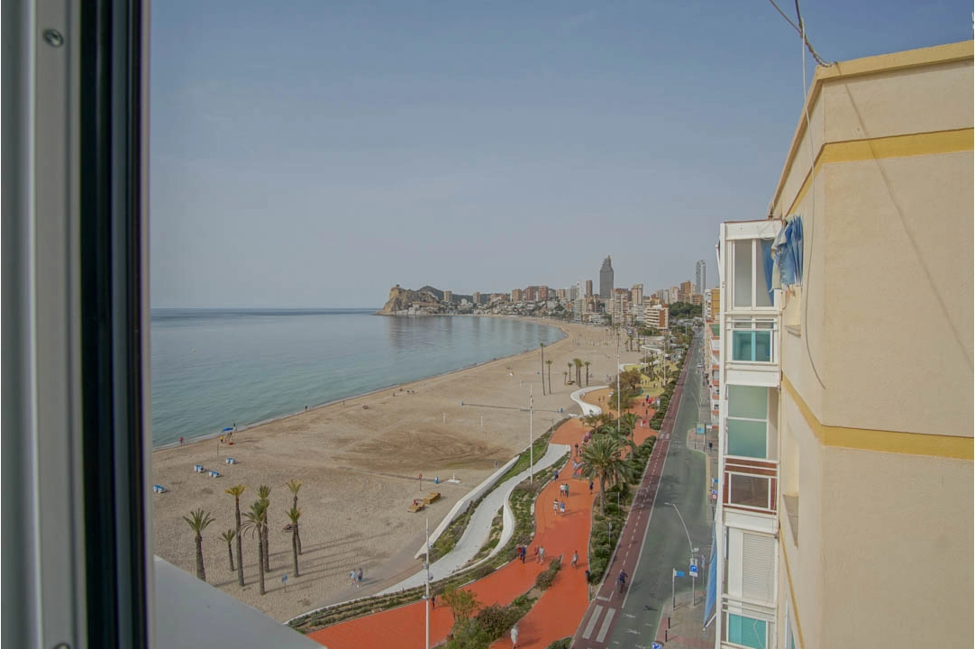 apartment in Benidorm(Playa Poniente) for sale, built area 100 m², air-condition, 2 bedroom, 2 bathroom, ref.: BP-7054BED-24