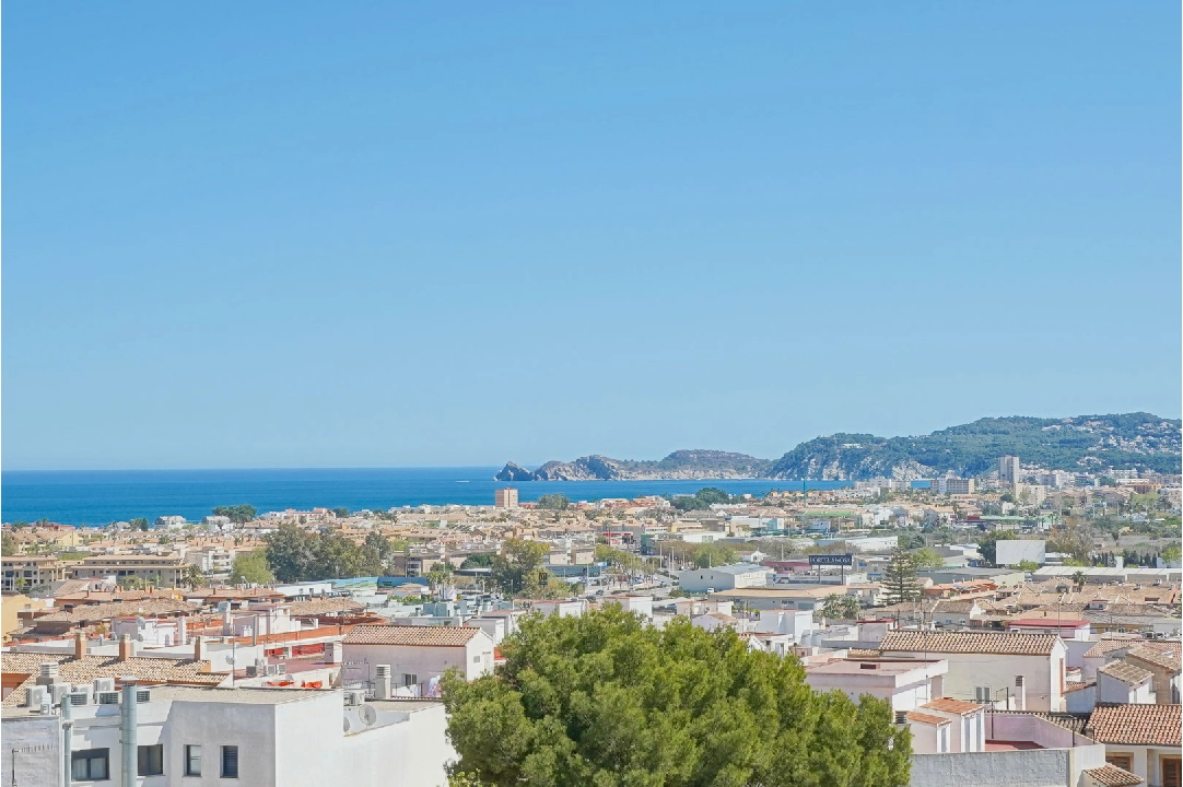 apartment in Javea(Centre) for sale, built area 178 m², air-condition, plot area 178 m², 2 bathroom, ref.: BP-4368JAV-28