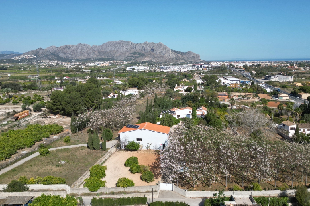 country house in Pedreguer for sale, built area 400 m², + KLIMA, plot area 12000 m², 2 bedroom, 2 bathroom, ref.: JS-0624-1