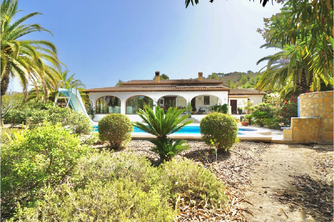 country house in Benissa(Partida Llenes) for sale, built area 326 m², air-condition, plot area 18203 m², 3 bedroom, 3 bathroom, swimming-pool, ref.: CA-F-1784-AMBI-1