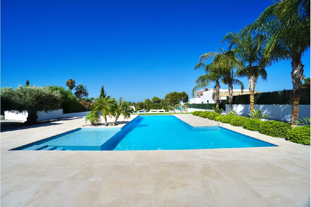 villa in Javea(Pinosol) for sale, built area 260 m², condition first owner, + underfloor heating, air-condition, plot area 1866 m², 4 bedroom, 3 bathroom, swimming-pool, ref.: CA-H-1790-AMBE-4