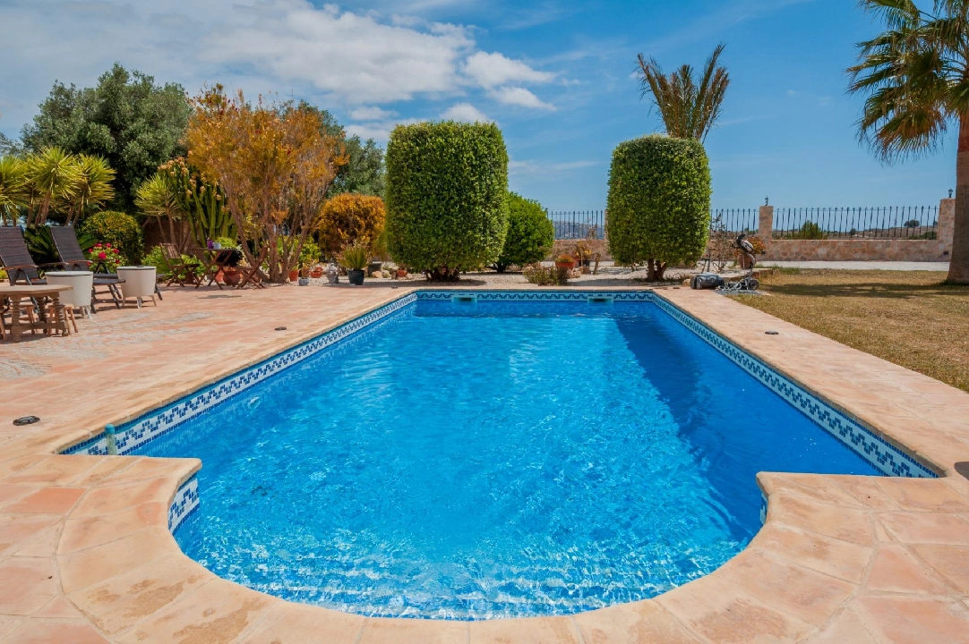 country house in Teulada(Zona de la playa) for sale, built area 238 m², air-condition, plot area 14129 m², 5 bedroom, 4 bathroom, swimming-pool, ref.: COB-3457-10535-4