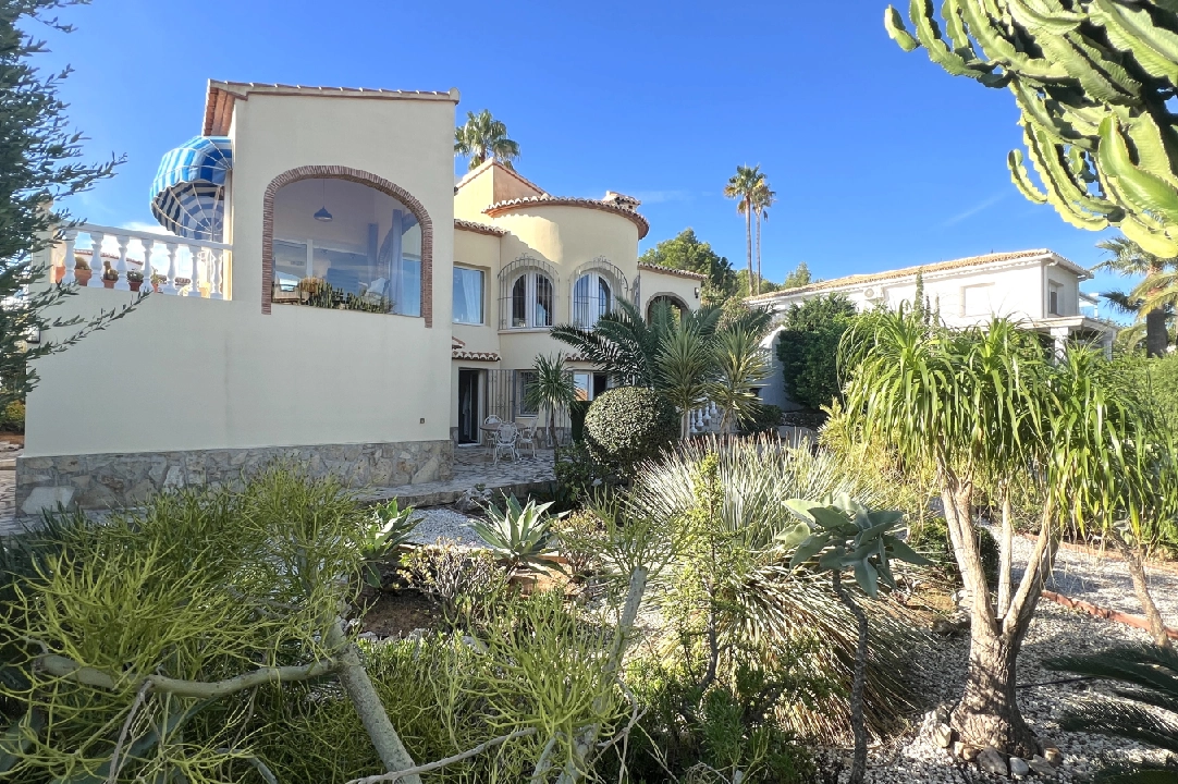 villa in Denia(Marquesa 6 ) for sale, built area 150 m², year built 1995, condition neat, + central heating, air-condition, plot area 800 m², 2 bedroom, 3 bathroom, swimming-pool, ref.: AS-0924-11