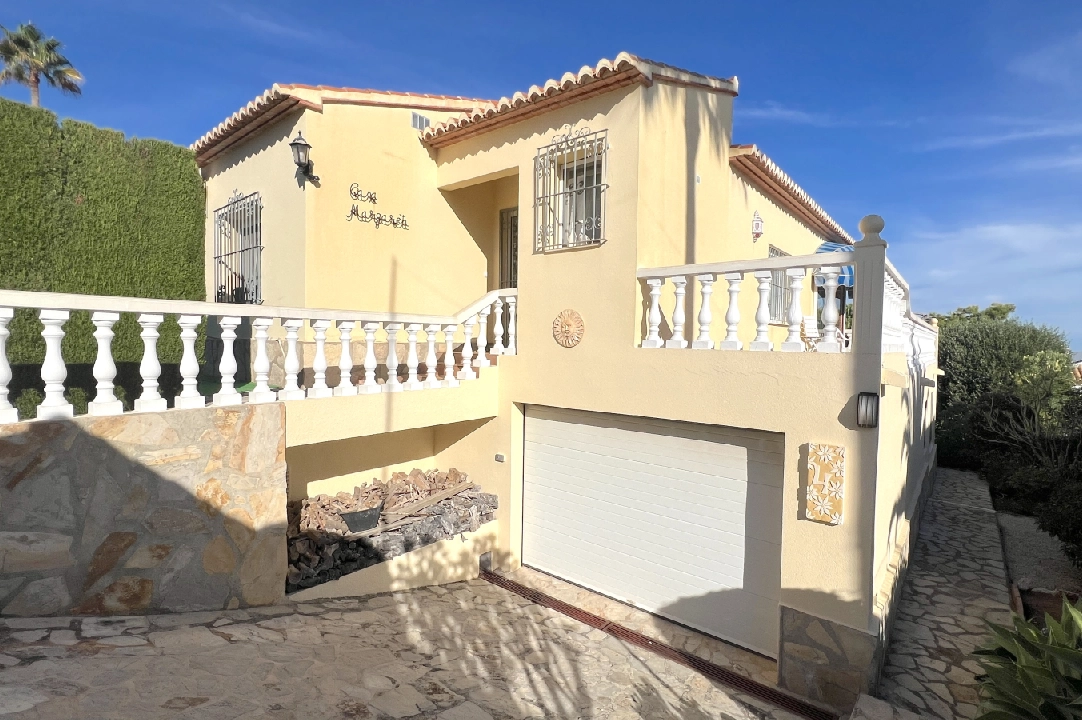 villa in Denia(Marquesa 6 ) for sale, built area 150 m², year built 1995, condition neat, + central heating, air-condition, plot area 800 m², 2 bedroom, 3 bathroom, swimming-pool, ref.: AS-0924-9