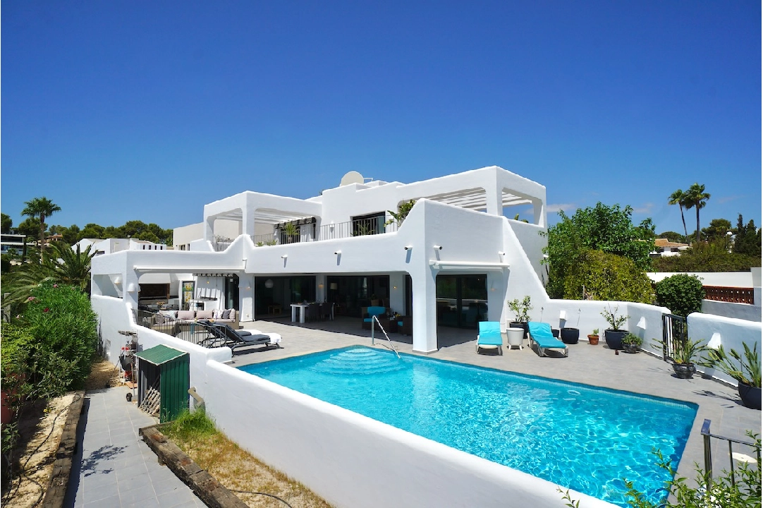 villa in Moraira(Camarrocha) for sale, built area 261 m², air-condition, plot area 831 m², 3 bedroom, 3 bathroom, swimming-pool, ref.: CA-H-1670-AMB-1