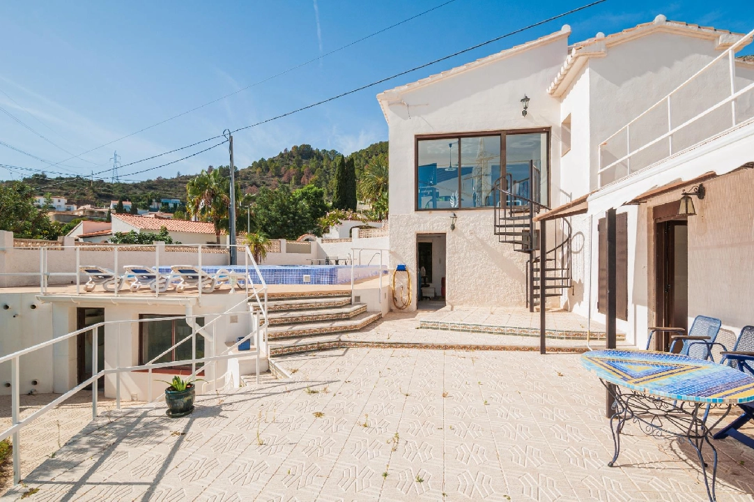 villa in Calpe(Cucarres) for sale, built area 210 m², air-condition, plot area 800 m², 5 bedroom, 4 bathroom, swimming-pool, ref.: COB-3485-10535-19