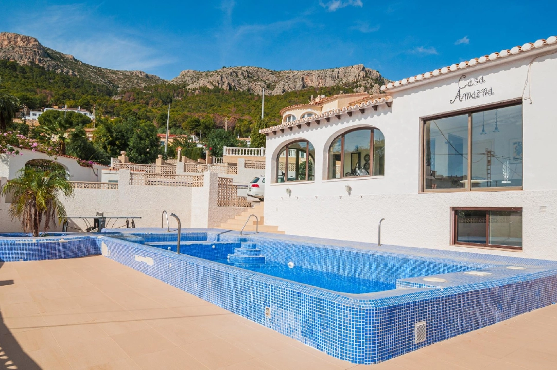 villa in Calpe(Cucarres) for sale, built area 210 m², air-condition, plot area 800 m², 5 bedroom, 4 bathroom, swimming-pool, ref.: COB-3485-10535-2