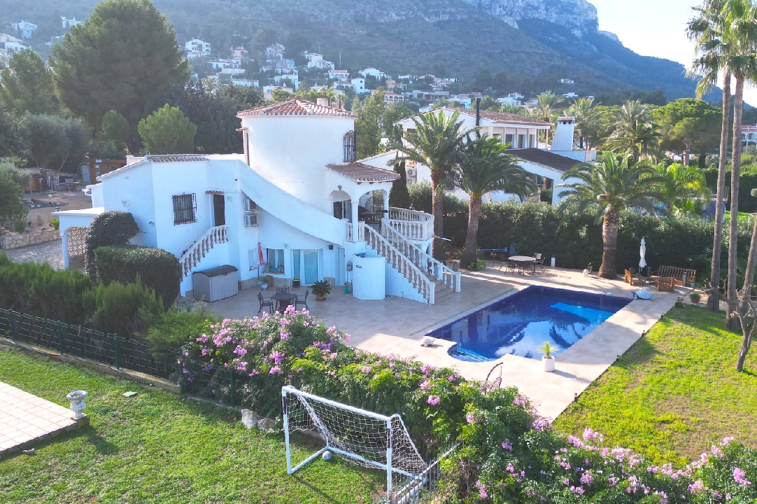 villa in Denia for sale, built area 190 m², year built 1984, condition neat, + KLIMA, air-condition, plot area 1900 m², 4 bedroom, 4 bathroom, swimming-pool, ref.: AS-1024-1