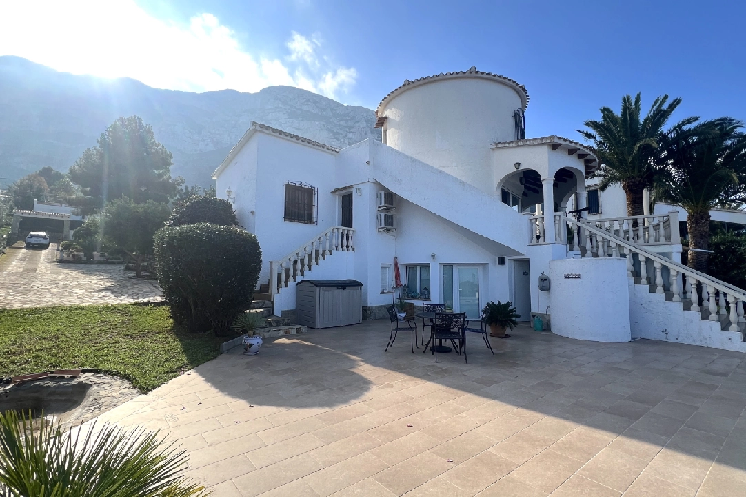 villa in Denia for sale, built area 190 m², year built 1984, condition neat, + KLIMA, air-condition, plot area 1900 m², 4 bedroom, 4 bathroom, swimming-pool, ref.: AS-1024-24