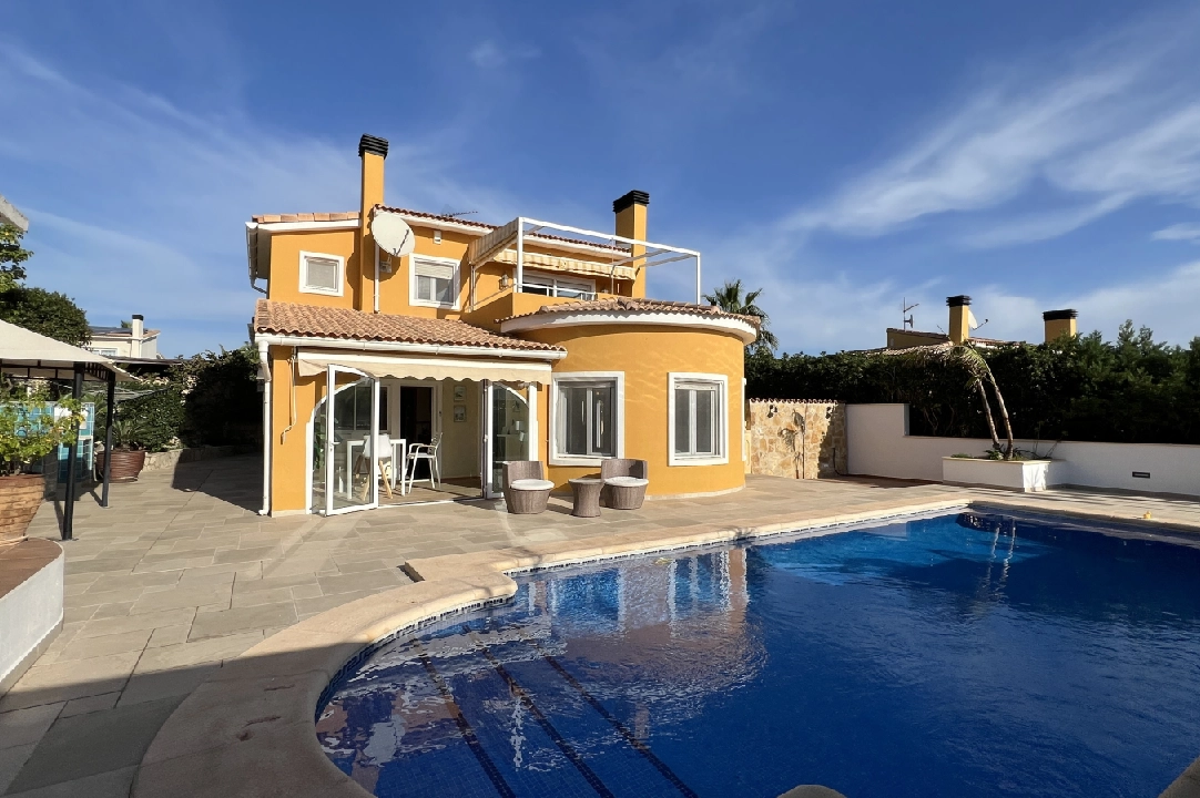 villa in Gata de Gorgos(Monte Pedreguer) for holiday rental, built area 180 m², year built 2006, + stove, air-condition, plot area 600 m², 3 bedroom, 3 bathroom, swimming-pool, ref.: T-0624-28