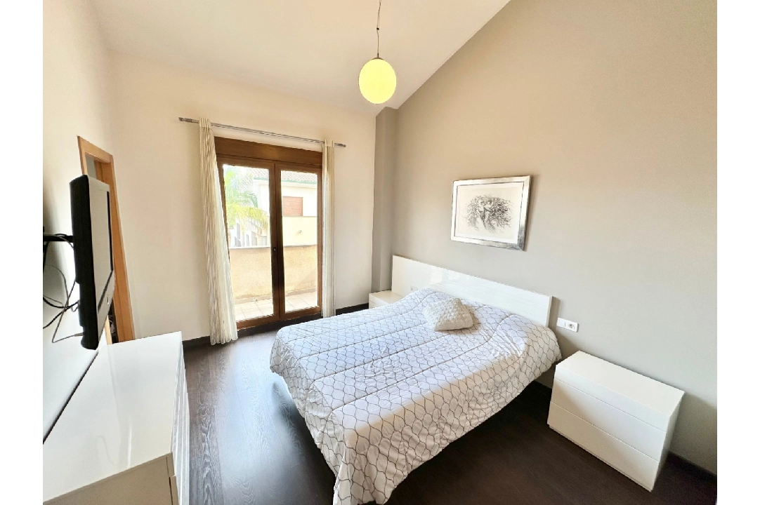 terraced house in Gandia for sale, built area 310 m², year built 2008, + KLIMA, air-condition, 4 bedroom, 3 bathroom, swimming-pool, ref.: O-V92614-11