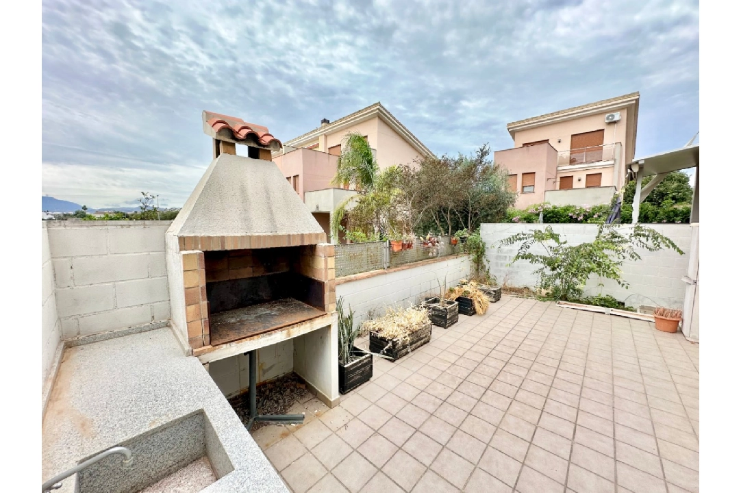 terraced house in Gandia for sale, built area 310 m², year built 2008, + KLIMA, air-condition, 4 bedroom, 3 bathroom, swimming-pool, ref.: O-V92614-2