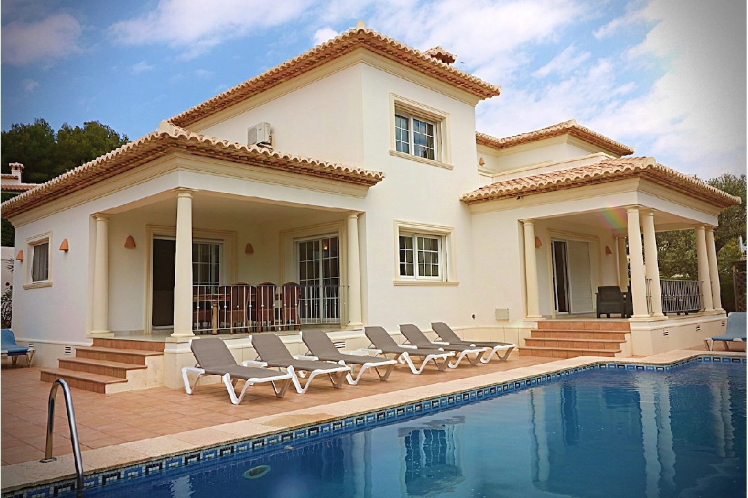 villa in Benissa(Pinada) for sale, built area 280 m², air-condition, plot area 829 m², 4 bedroom, 3 bathroom, swimming-pool, ref.: CA-H-1857-AMB-1