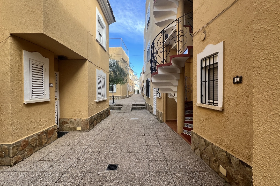 apartment in Denia(Les Deveses) for sale, built area 52 m², year built 2000, condition neat, + central heating, 2 bedroom, 1 bathroom, ref.: JS-0225-12