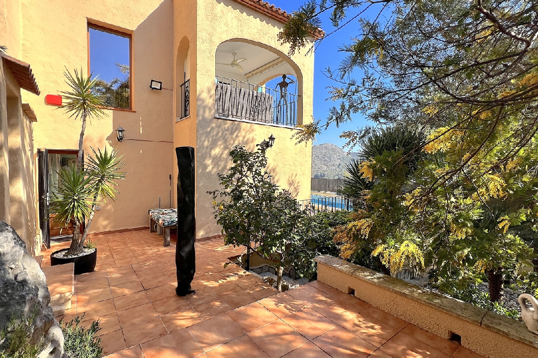 villa in Adsubia for sale, built area 188 m², year built 2003, condition neat, + central heating, air-condition, plot area 625 m², 4 bedroom, 3 bathroom, swimming-pool, ref.: AS-0425-8