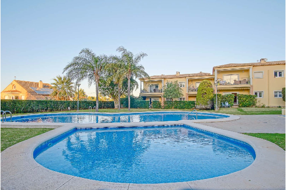 apartment in Denia for sale, built area 72 m², year built 2009, air-condition, 1 bedroom, 1 bathroom, swimming-pool, ref.: BP-8233DEN-39